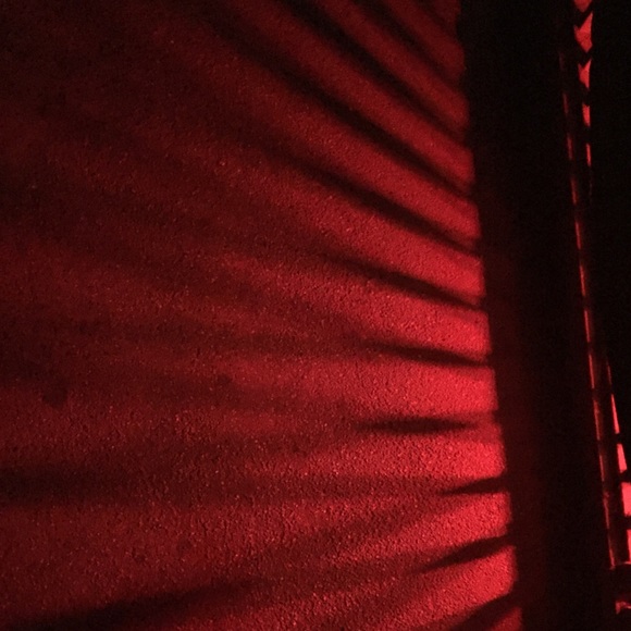 Meet your Posher, Mira - Picture 1 of 1